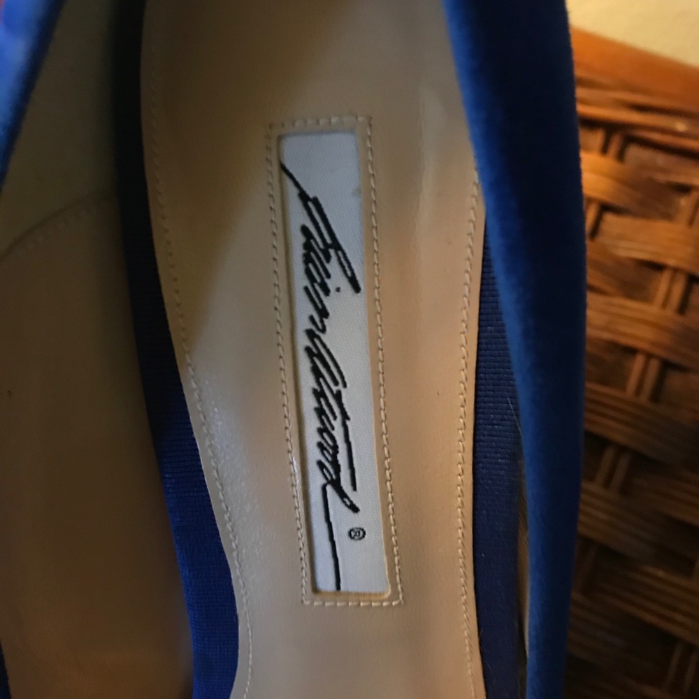 Brian Atwood wedges size 8 - Picture 2 of 4